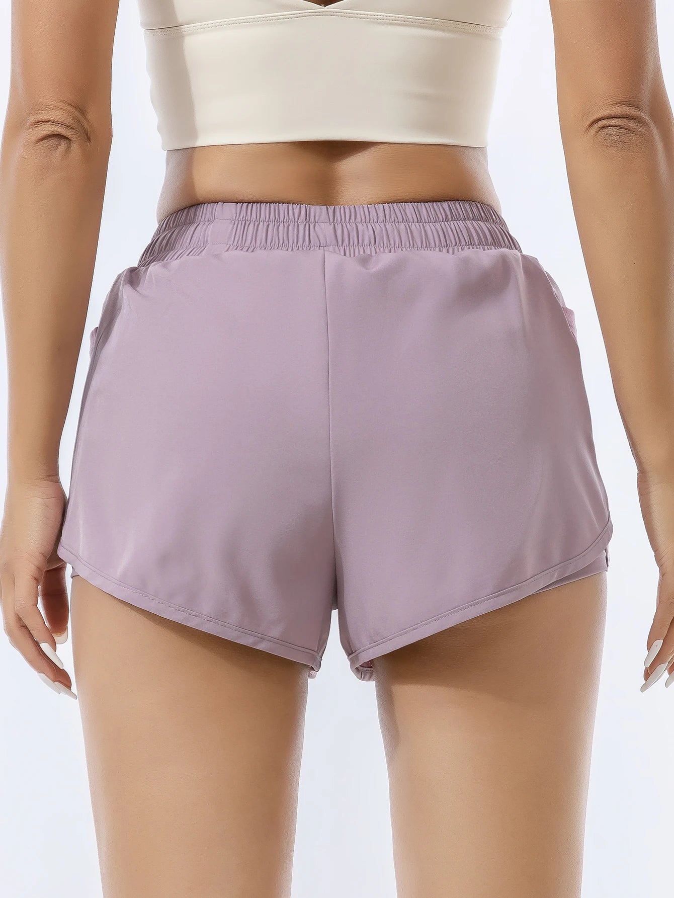 Women’s Double-Layer Quick-Dry Athletic Shorts – Loose Fit